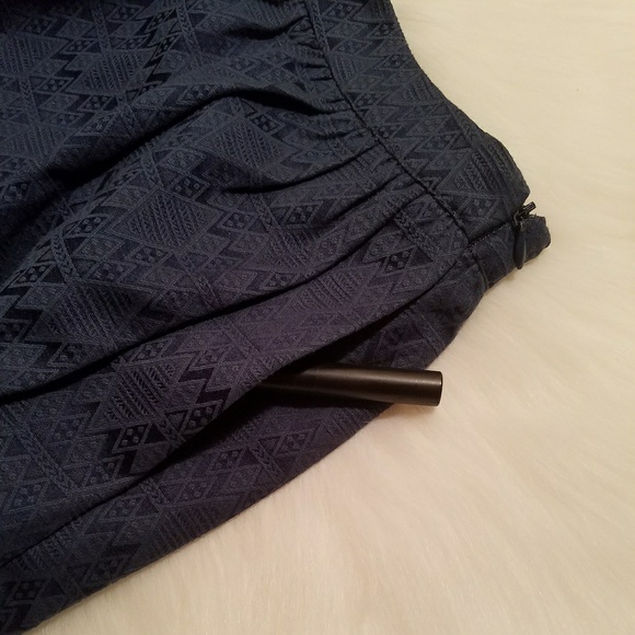 Forever 21 Contemporary Two Piece Outfit - Picture 6 of 8